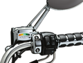 Kuryakyn - LED chrómovaný voltmeter na motocykle