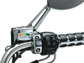 Kuryakyn - LED chrómovaný voltmeter na motocykle