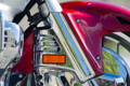 CHROMOVANÝ KRYT VIDLICE S LED OSVETLENÍM PRE HONDA GL1800