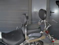 MOTON - Opierka vodiča s reguláciou sklonu pre Suzuki Intruder VL 1500 od roku 2012 a vyššie