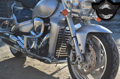 MOTON - Predný padací rám s predkopmi pre motocykle Suzuki VZR 1800R / M109R Boulevard čierny