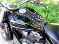 Koža na nádrž pre Yamaha XVS1300 Midnight Star - čierna vybíjaná