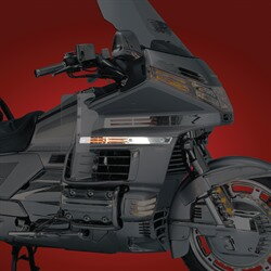 CHRÓMOVANÁ BOČNÁ LIŠTA HONDA GL1500