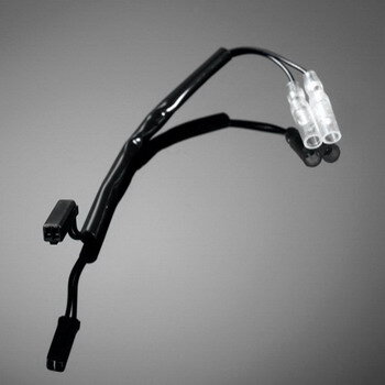 Adaptér konektorov pre neoriginálne smerovky - Suzuki 68-006