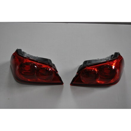 ČERVENÁ ZADNÉ SVETLÁ KUFRA HONDA GL1800