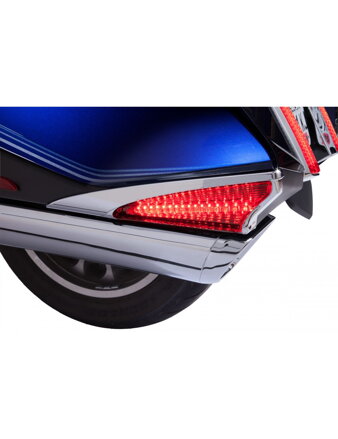 LED PRÍDAVNÉ SVETLÁ NA BOČNEJ KUFRE HONDA GOLD WING 2018
