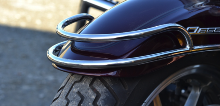 MOTON - Chrómovaný rám na predný blatník pre YAMAHA DRAG STAR 1100 V STAR CLASSIC