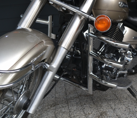 Predný padací rám pre Yamaha Drag Star / V-Star 650 classic  (EXCLUSIVE)