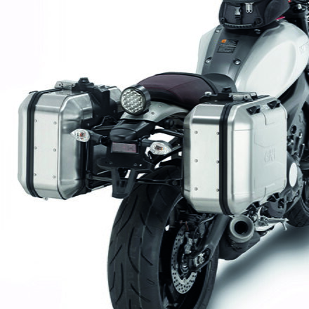 GIVI BOČNÉ NOSIČE YAMAHA XSR 900 (16-19)