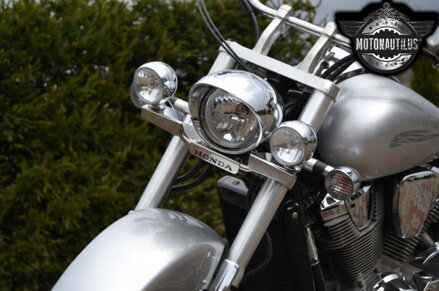 MOTON - Rampa na prídavné svetlá + LED svetlá pre HONDA VTX 1800 RETRO