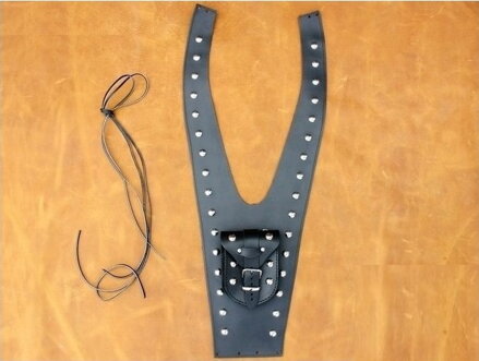 Koža na nádrž pre Honda VTX1300 Custom/Retro - čierna vybíjaná