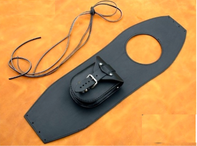 Koža na nádrž pre Suzuki VZ800 Marauder - čierna hladká