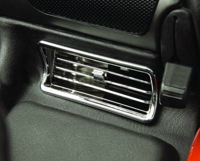 HORNÝ CHRÓMOVANÝ KRYT VENTILÁCIE HONDA GL1800