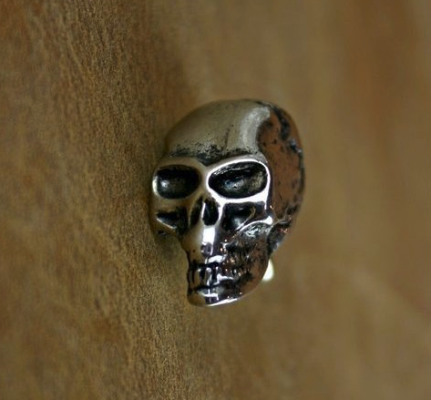 Dekorácia na brašne a kožené výrobky - Lebka