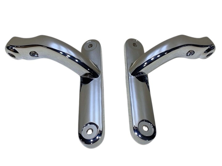 Chrómovaná rampa na prídavné svetlá pre Harley Davidson Touring 2009-2016