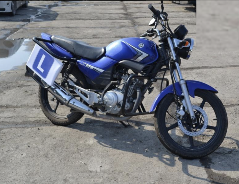 MOTON - Predný a zadný padací rám pre Yamaha YBR 125 - čierne