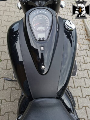 Koža na nádrž pre Intruder C1500T/C90T 2012+
