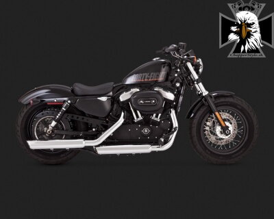 Chrómovaný Vance & Hines výfuk EC TWIN SLASH SLIP-ONS pre Harley Davidson